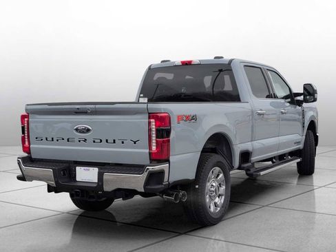 New 2026 Ford F250 Lariat w/ Chrome Package image 13