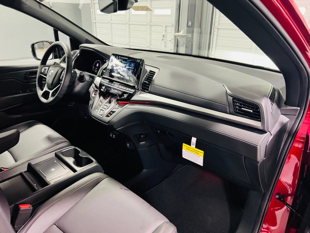 New 2026 Honda Odyssey Sport-L image 31