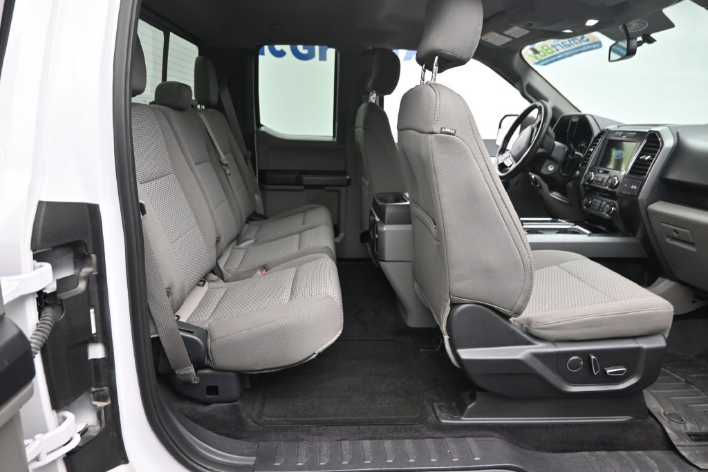 Used 2017 Ford F150 XLT w/ Equipment Group 302A Luxury AWD/4WD image 10
