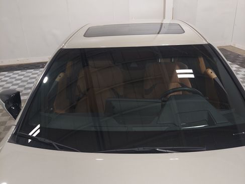Used 2024 Lexus ES 300h FWD image 5