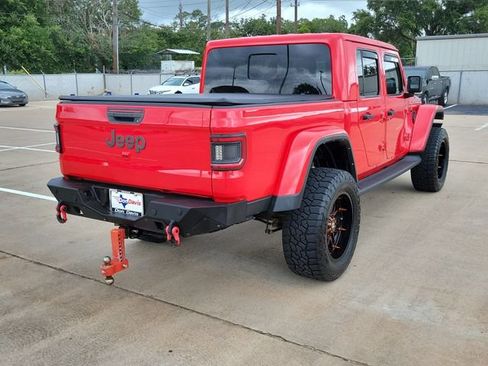 Used 2022 Jeep Gladiator Rubicon w/ Cold Weather Group AWD/4WD image 6