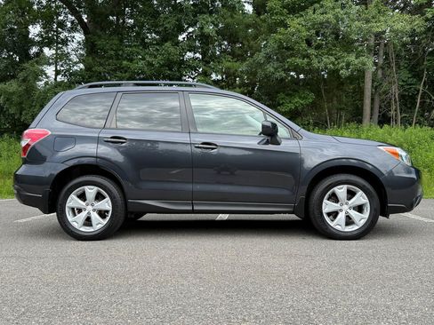 Used 2016 Subaru Forester 2.5i Premium AWD/4WD image 4