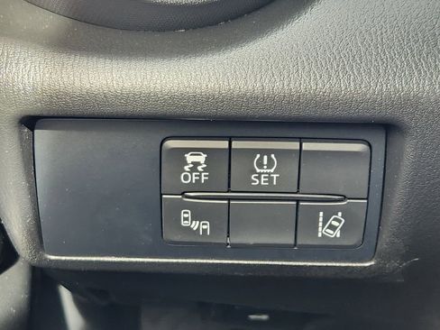 Used 2016 MAZDA MX-5 Miata Grand Touring image 12