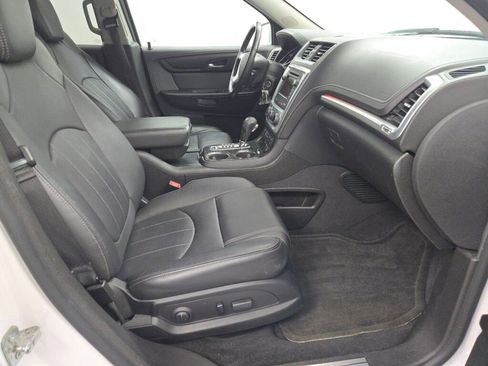 Used 2017 GMC Acadia Limited SLT image 7