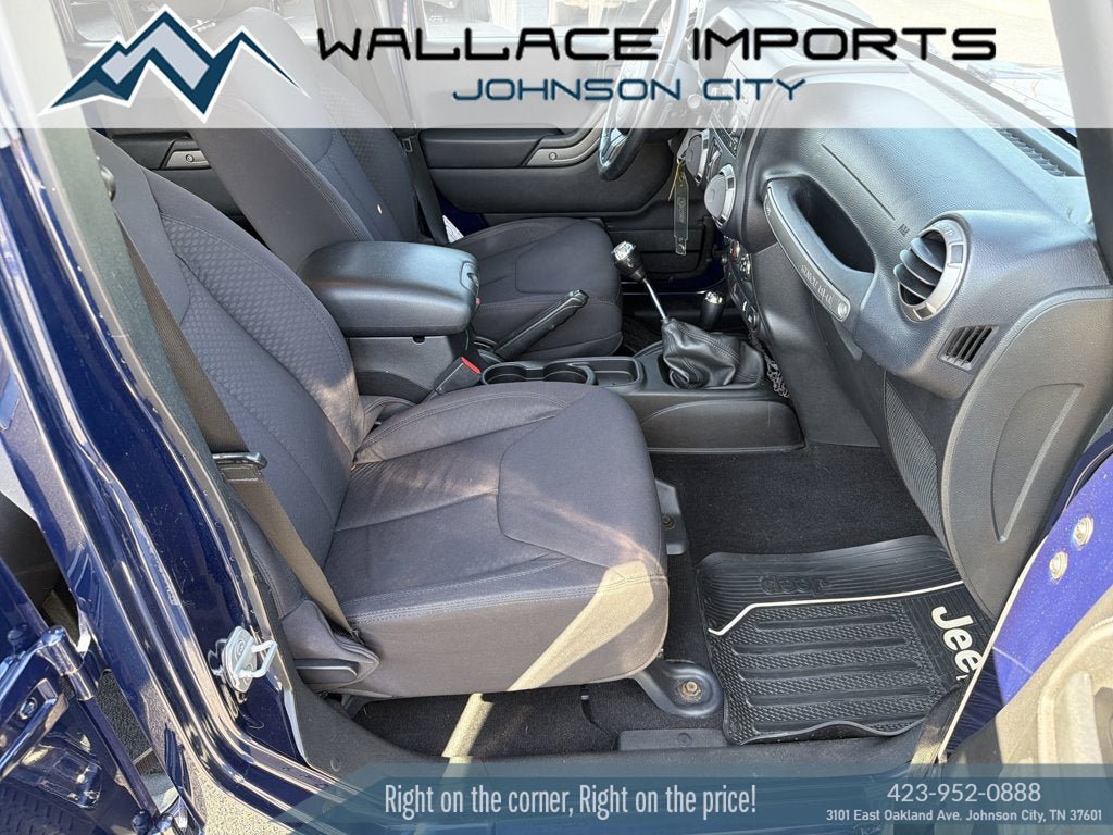 Used 2013 Jeep Wrangler Unlimited Sport AWD/4WD image 34