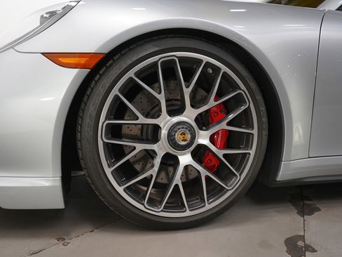 Used 2014 Porsche 911 Turbo image 29