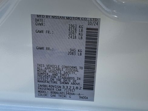Used 2025 Nissan Altima 2.5 SV FWD image 30