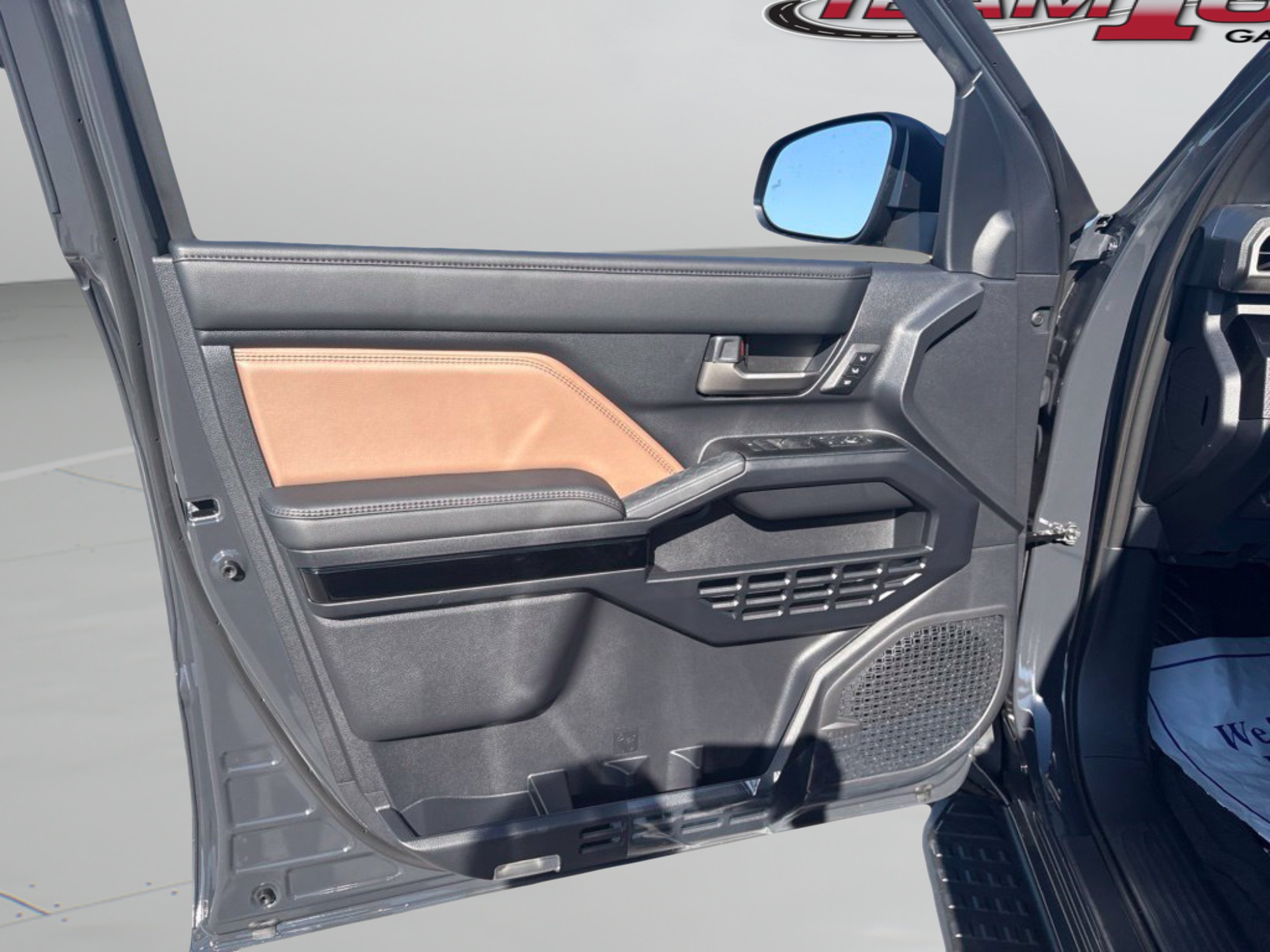 New 2026 Toyota 4Runner Limited AWD/4WD image 14