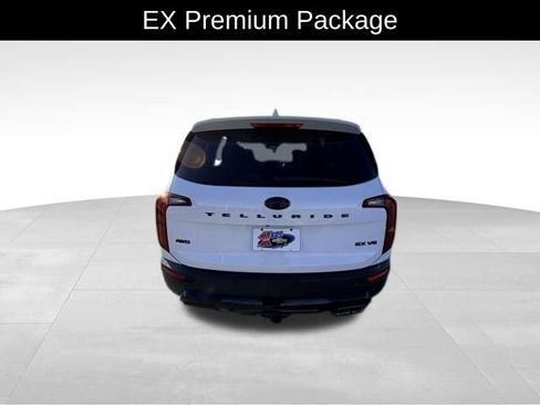 Used 2021 Kia Telluride EX w/ EX Premium Package image 6