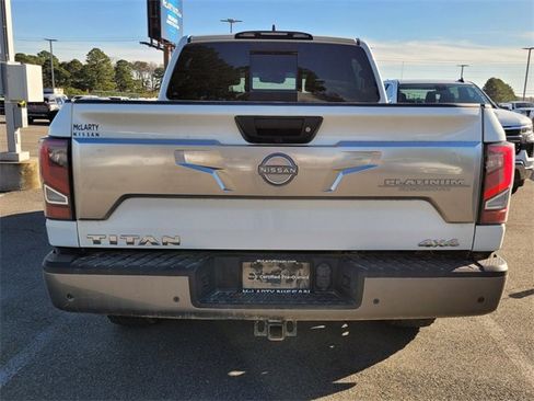 Used 2023 Nissan Titan Platinum Reserve w/ Moonroof Package image 5