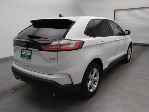 Used 2019 Ford Edge SE w/ SE Fleet Driver's Package image 9