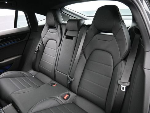 New 2026 Porsche Panamera 4 image 24