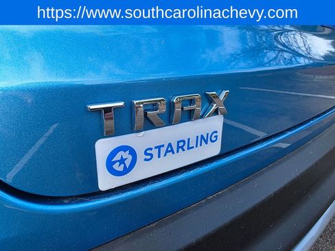 Certified 2025 Chevrolet Trax LT image 34