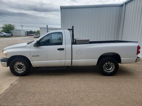 Used 2008 Dodge Ram 1500 Truck ST w/ Popular Equipment Group RWD image 5