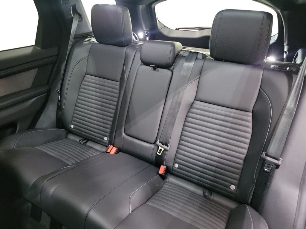 New 2024 Land Rover Discovery Sport Dynamic SE AWD/4WD image 22