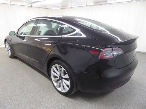 Used 2018 Tesla Model 3 Long Range image 5
