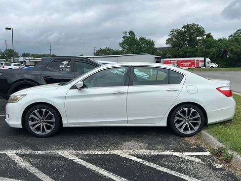 Used 2014 Honda Accord Sport image 3