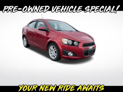 Used 2012 Chevrolet Sonic LT image 1