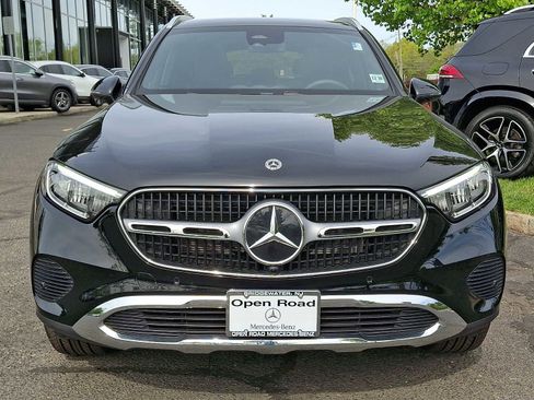 Used 2026 Mercedes-Benz GLC 300 4MATIC image 2
