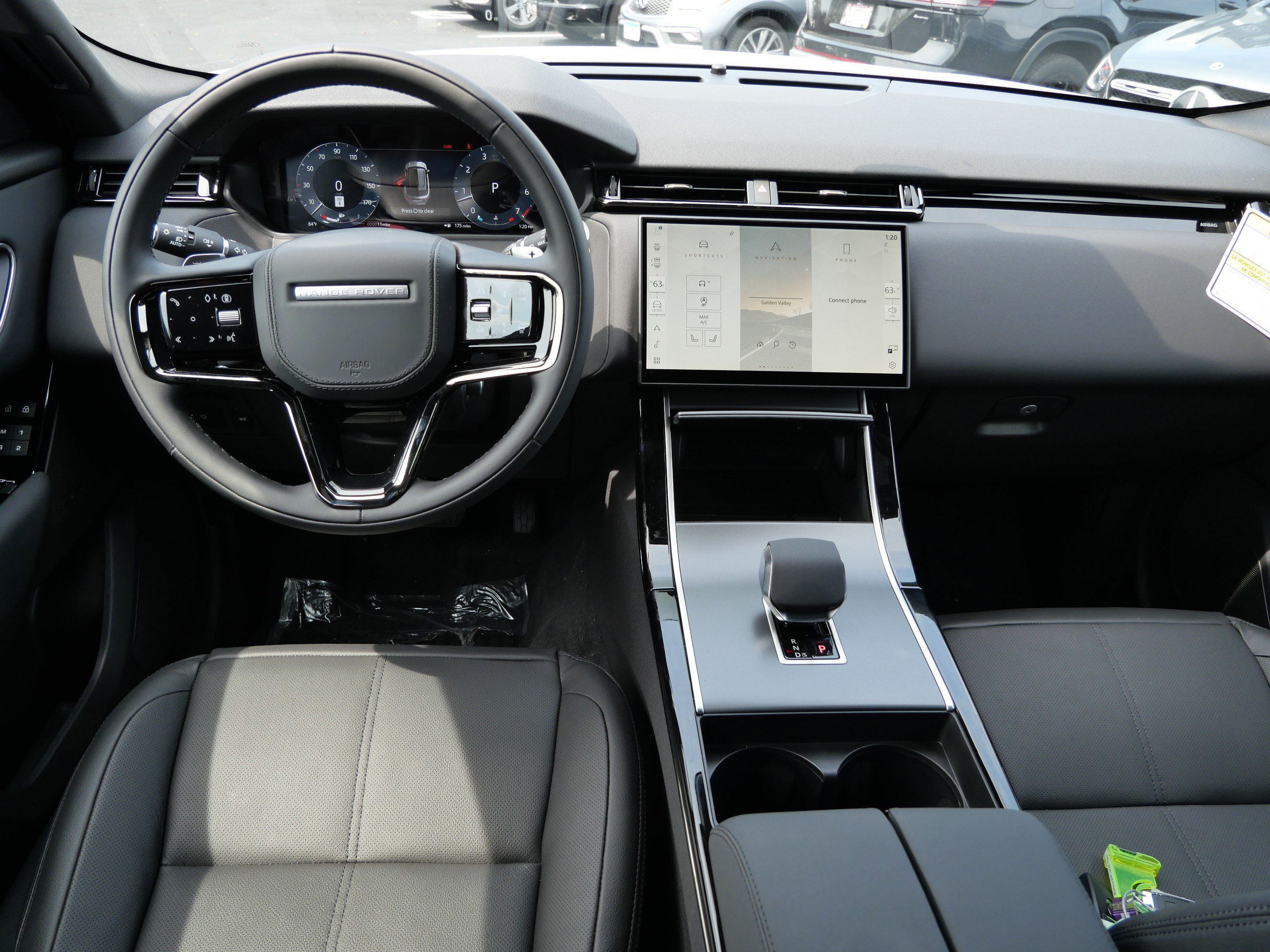 New 2026 Land Rover Range Rover SE AWD/4WD image 16