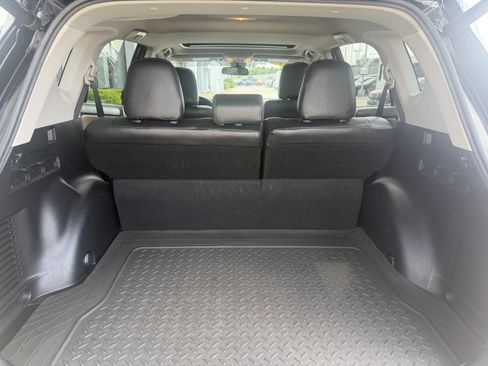 Used 2017 Toyota RAV4 XLE FWD image 11