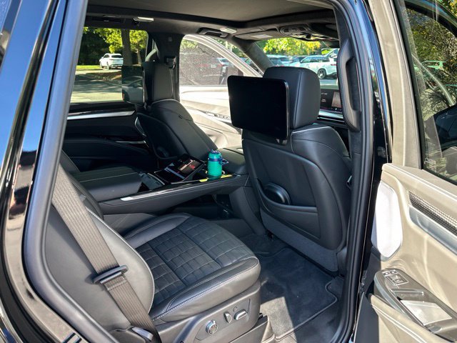 Used 2026 Cadillac Escalade V AWD/4WD image 17