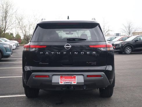 New 2026 Nissan Pathfinder Platinum image 5