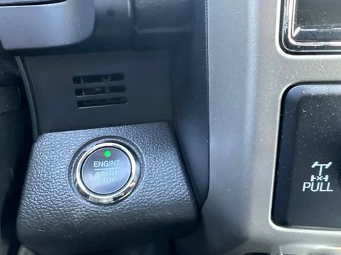 Used 2021 Ford F250 Lariat AWD/4WD image 20