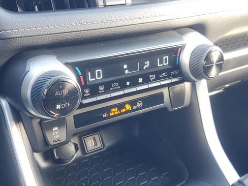 Certified 2024 Toyota RAV4 LE image 27