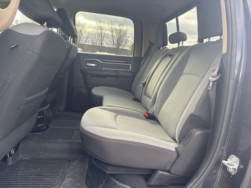 Used 2020 RAM 2500 Big Horn w/ Level 2 Equipment Group image 12