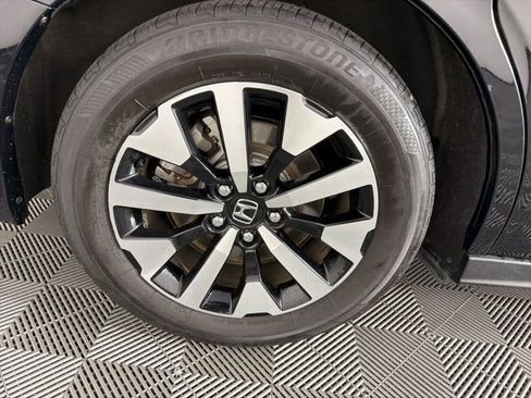 Used 2025 Honda Odyssey EX-L image 16
