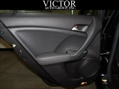 Used 2010 Acura TSX Sedan image 23