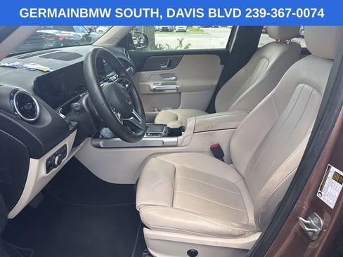 Used 2023 Mercedes-Benz GLB 250 image 17