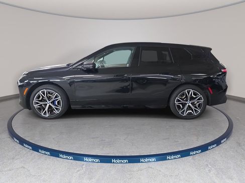 Used 2024 BMW iX xDrive50 w/ Sport Package AWD/4WD image 11