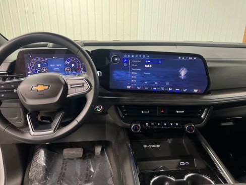 Certified 2025 Chevrolet Tahoe LT image 18