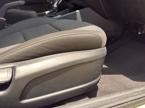 Used 2020 Hyundai Accent SE FWD image 22
