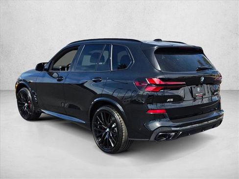 New 2026 BMW X5 M60i image 9
