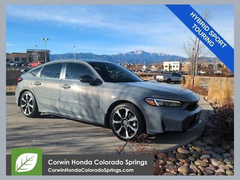 Used 2025 Honda Civic Sport Touring image 1