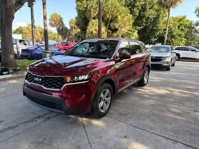 Used 2022 Kia Sorento LX FWD image 2