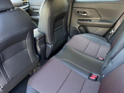 New 2026 Nissan Kicks SR image 9