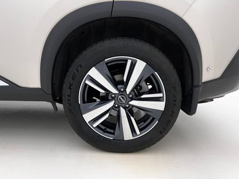 Used 2023 Nissan Rogue Platinum w/ Platinum Premium Package AWD/4WD image 30