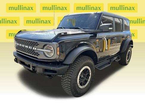 Used 2024 Ford Bronco Badlands image 6