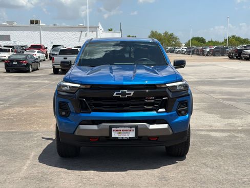 Used 2024 Chevrolet Colorado Z71 w/ LPO, Dark Essentials Package AWD/4WD image 6