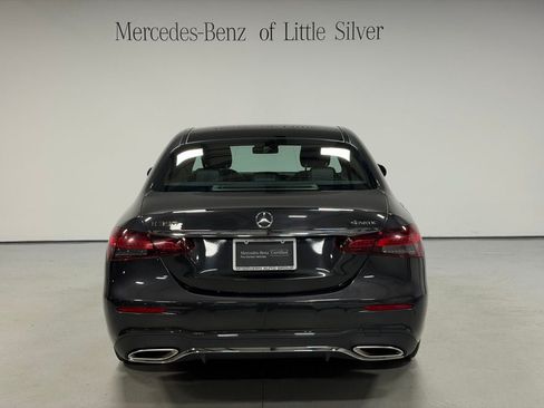 Used 2023 Mercedes-Benz E 350 4MATIC Sedan image 4