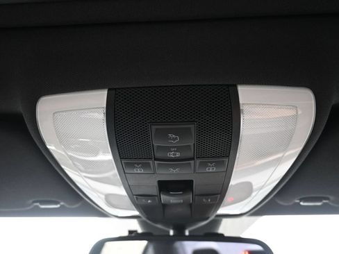 Used 2013 Mercedes-Benz C 300 4MATIC Sedan image 18