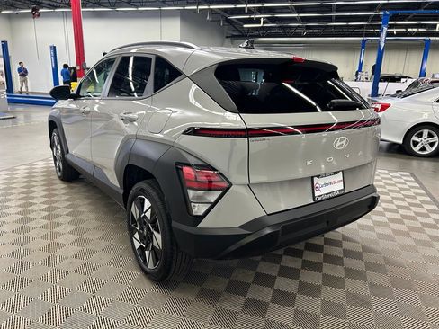 Used 2025 Hyundai Kona SEL AWD/4WD image 7