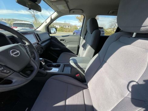 Used 2023 Nissan Frontier S w/ Technology Package image 28