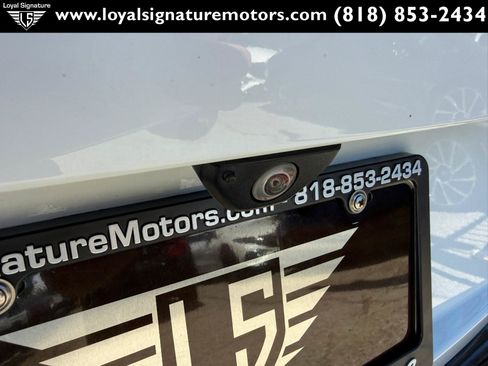 Used 2023 Land Rover Range Rover Sport SE Dynamic AWD/4WD image 11