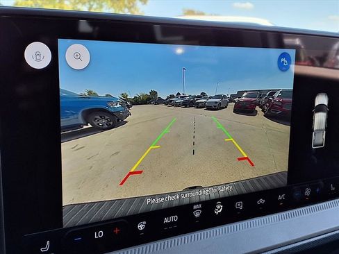 New 2025 Ford Maverick XLT w/ XLT Luxury Package image 9