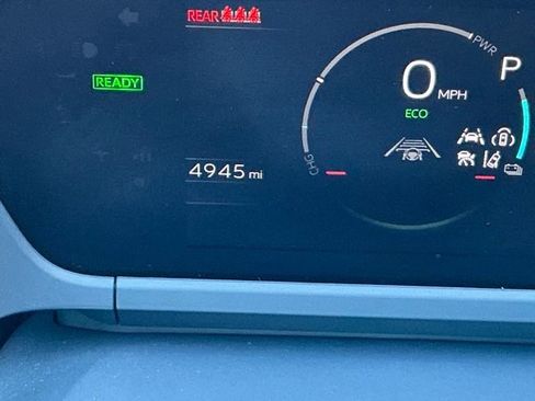 Certified 2024 Subaru Solterra Limited image 28